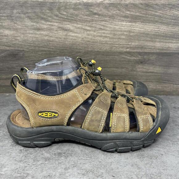 Keen Newport Leather Sandals Mens Size 7.5 Brown Leather Closed Toe Strap main image 4